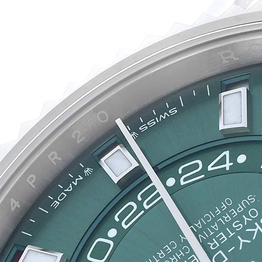 Sky-Dweller 42mm Steel White Gold Green Dial Mens Watch 336934