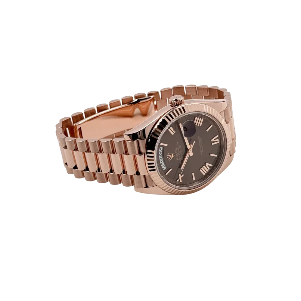 Day-Date 40mm 228235 Rose Gold Chocolate Roman Dial (2025)