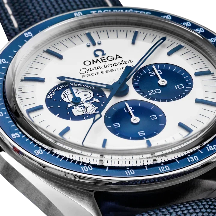 Speedmaster 42mm Silver Snoopy Award 50th Anniversary