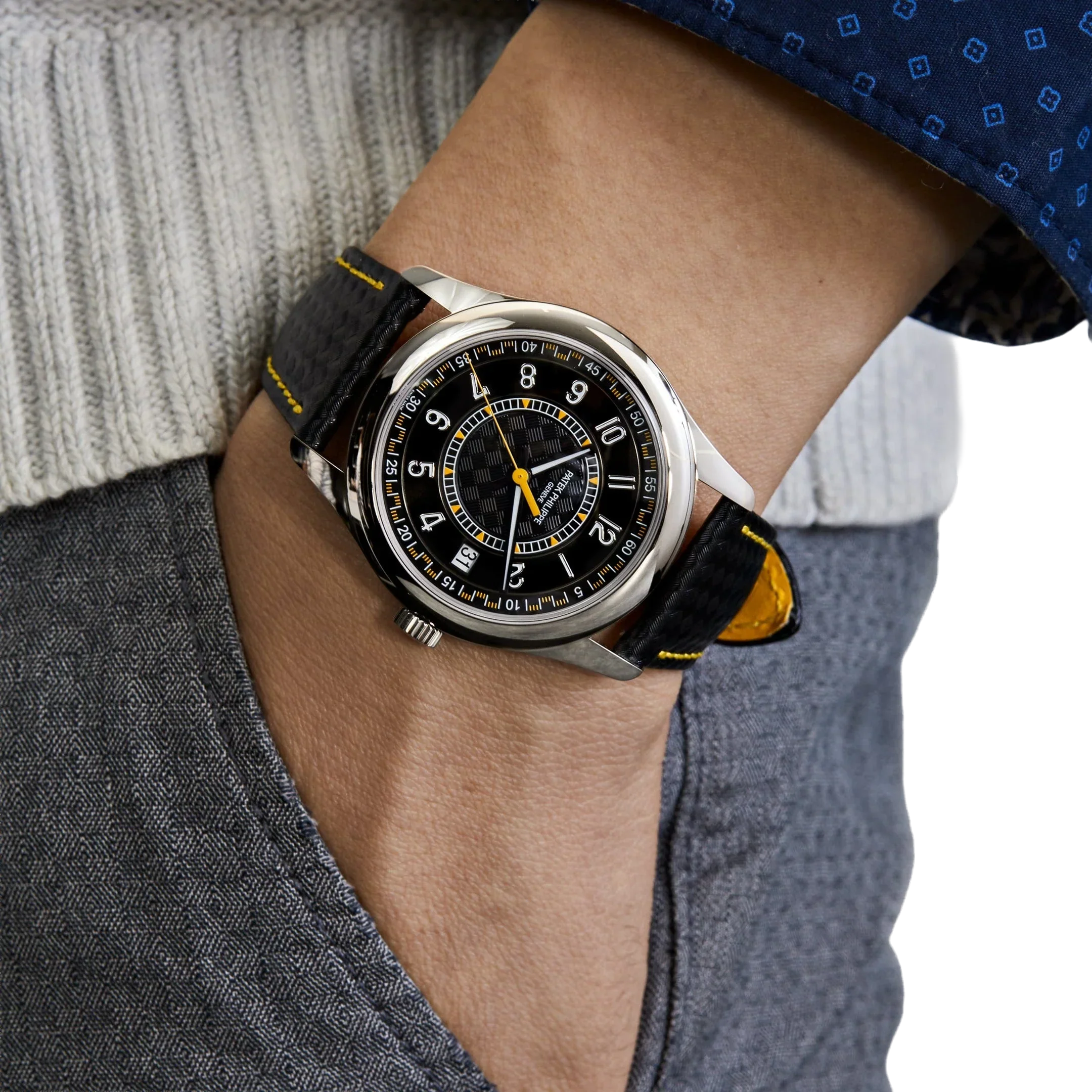 Calatrava 40mm 6007G-001 White Gold Black Dial Yellow Accents