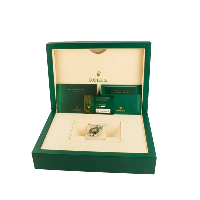 Day-Date 40 228348RBR Yellow Gold Diamond Bezel Champagne Roman Dial